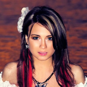 Profile picture for Milana May