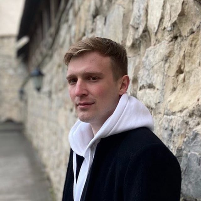 Артур Арсланов