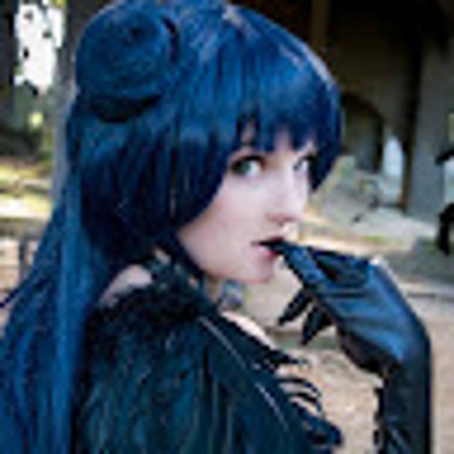 Mikomin Cosplay