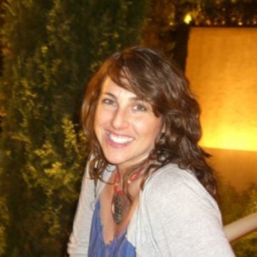 Vimeo profile picture for @linda