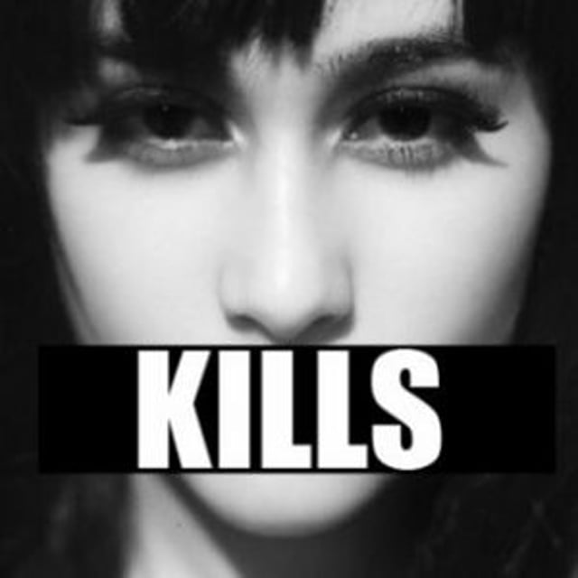 Natalia kills lights out. Natalia Kills без макияжа. Junior Caldera feat. Natalia Kills far East Movement Lights out.