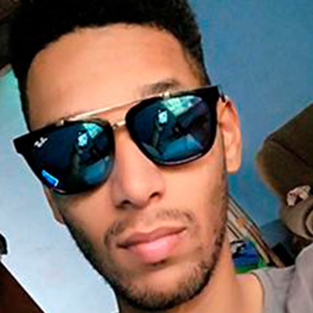 Ramon Bernardo Santos - Designer, Video Editor & Motion Graphic Designer