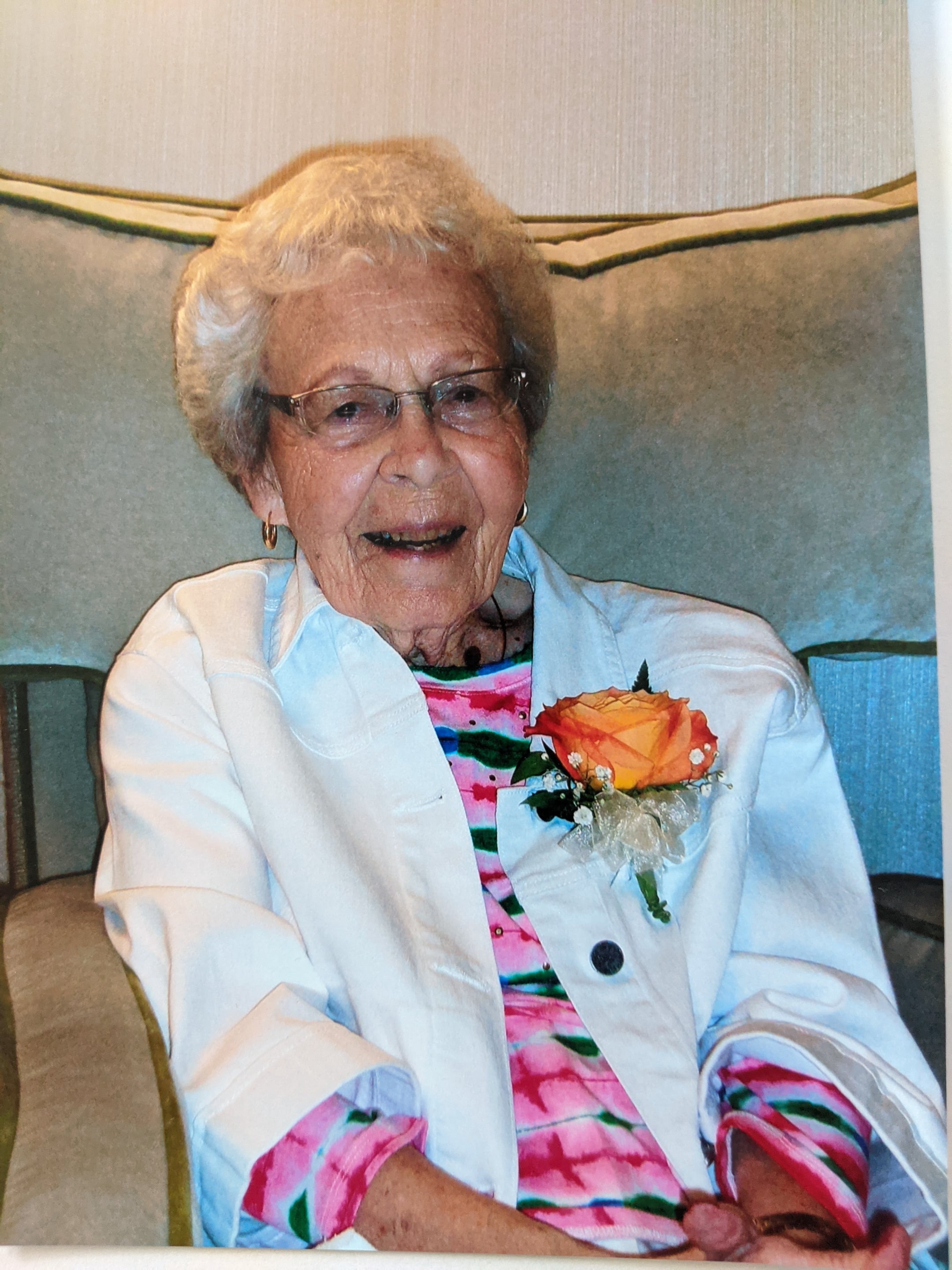 Helen Hansen Funeral Service