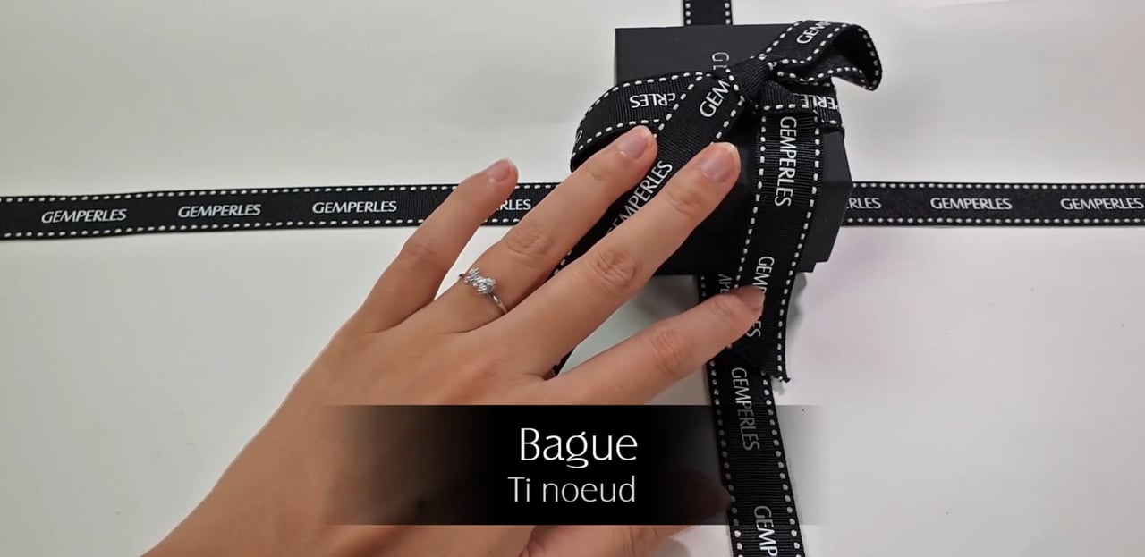Anello Ti Nodo - Oro Bianco & Diamanti | Gemperles