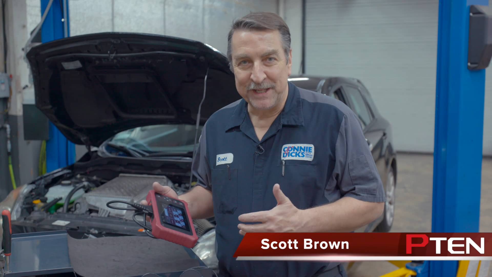 MATCO Diagnostics MAXLITE Scan Tool on Vimeo