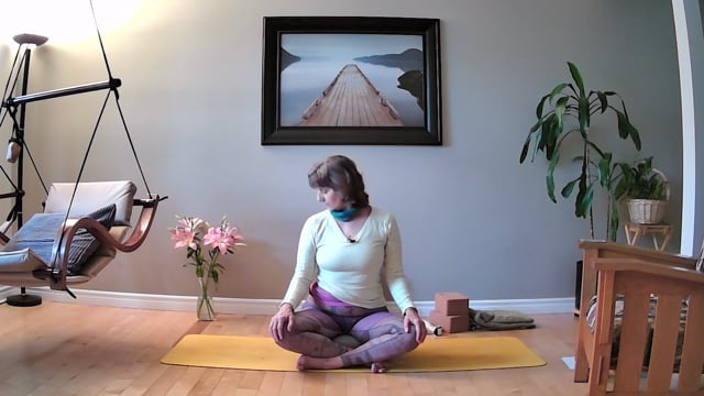 Séance de yoga - Équilibre et force