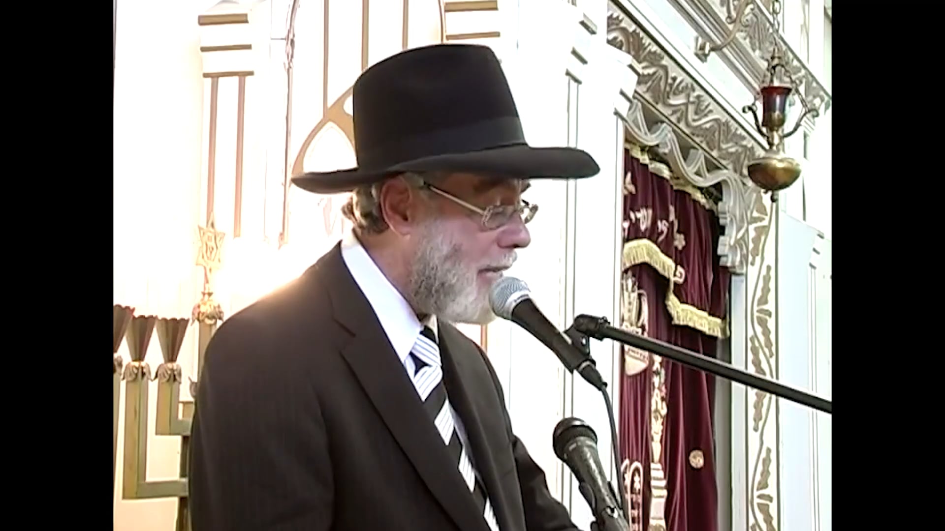 Rabbi Aaron Winter zt"l Speaks at MTI Torah Dedication 2011 part 1