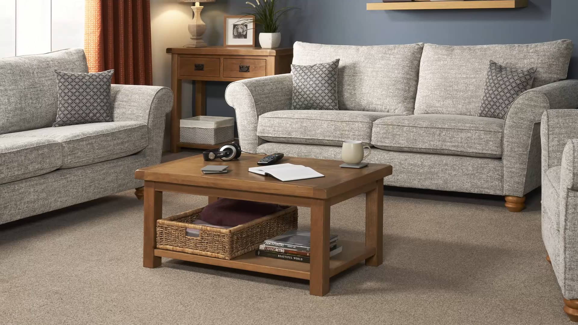 Aurora Sofa range ScS on Vimeo