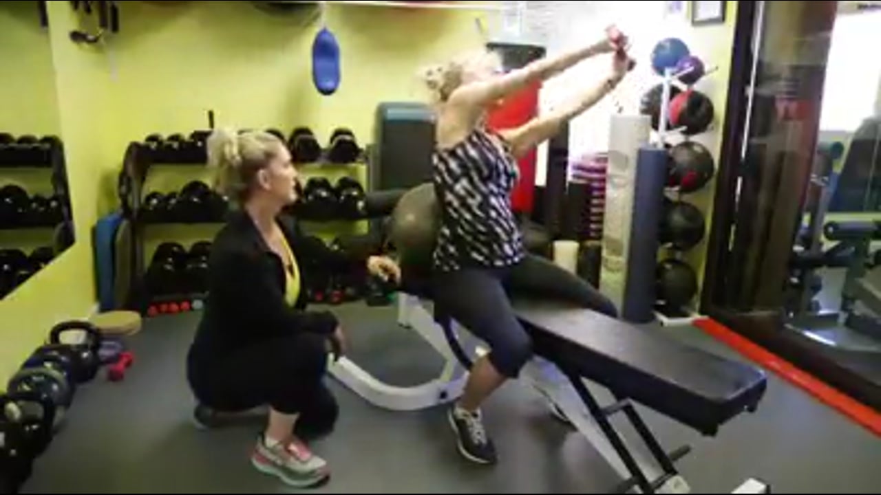 Best exercises to lose stomach fat-Trunk Extension