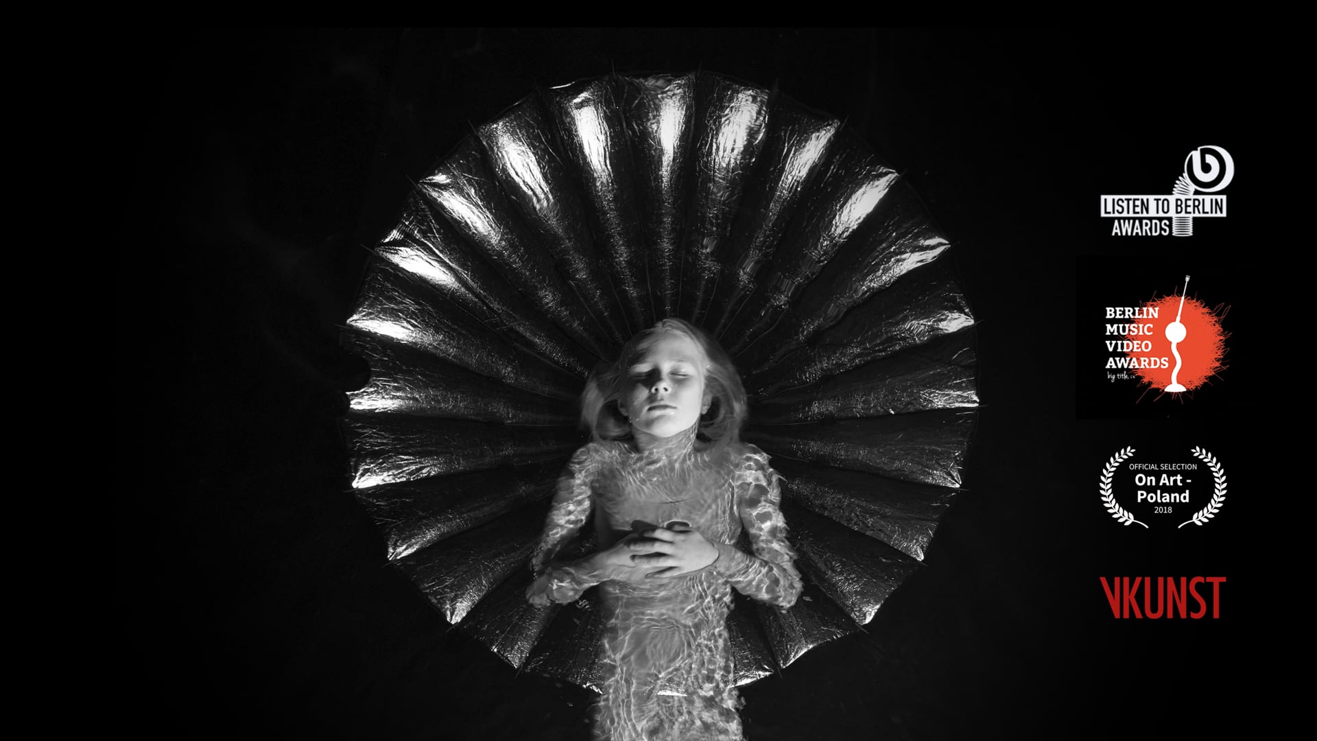 Alice Phoebe Lou | SHE