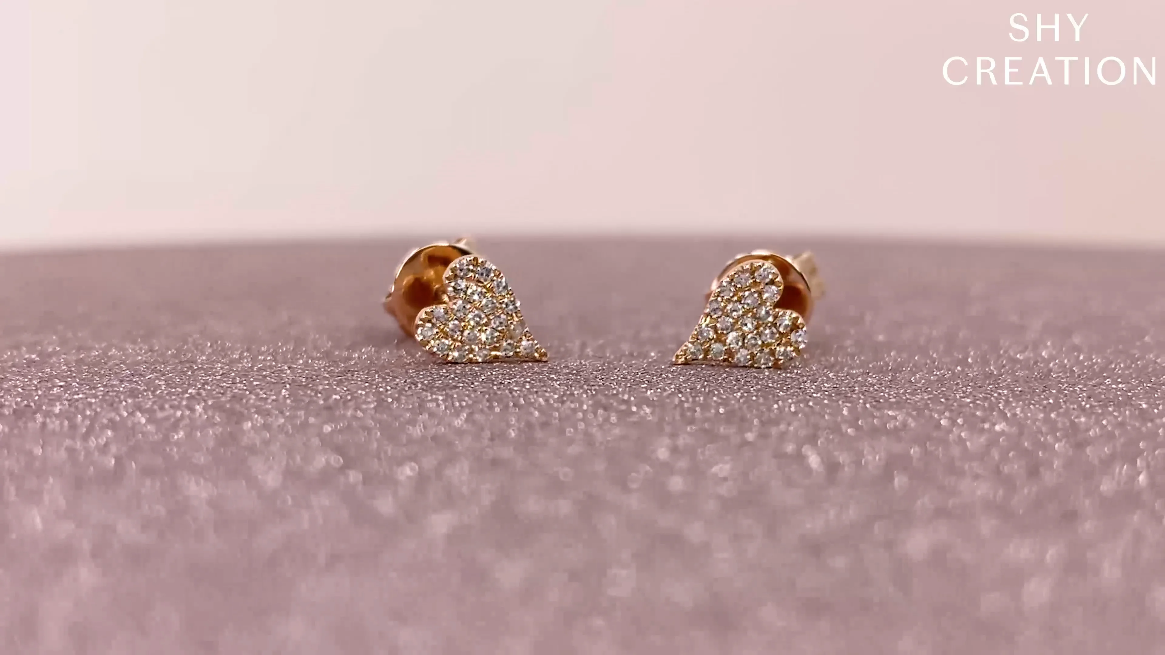 Amor 0.10 Ct. Diamond Pave Heart Stud Earrings - Mini – Shy