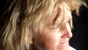 Hanna im Spiegel (08)