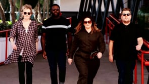 Scavenger Hunt with Melissa McCarthy - Late Late Show