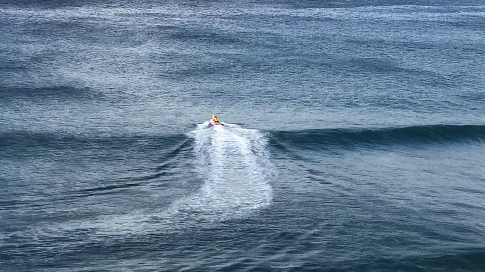 Honolua Bay Shark Incident, Dec. 8, 2020 on Vimeo