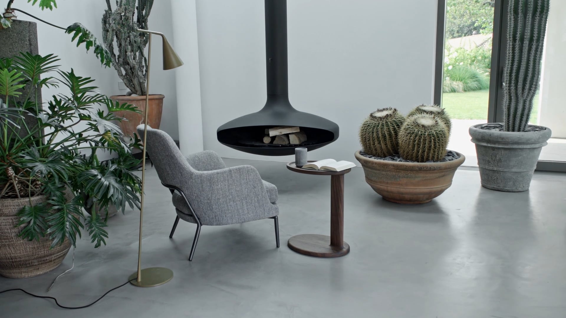 The 2020 Collection @ Home | Private residence on Lake Alserio