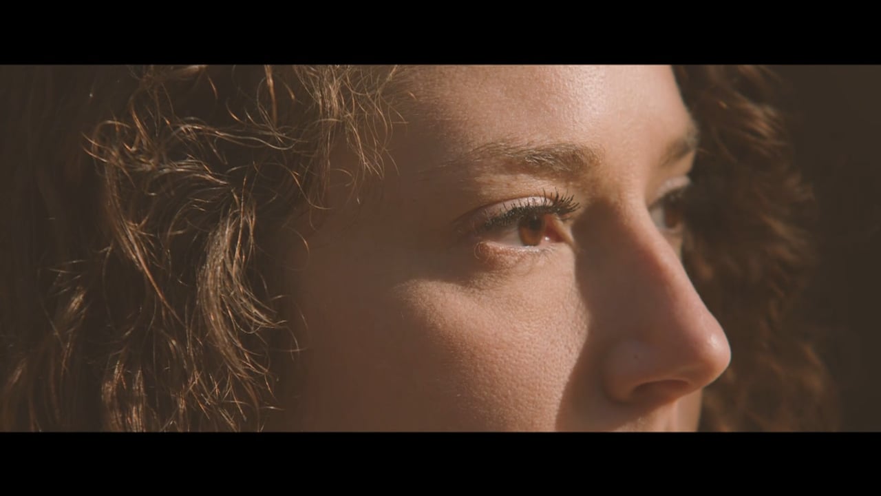 INTERSTICE  - Nude Video Portrait - BMPCC 6K