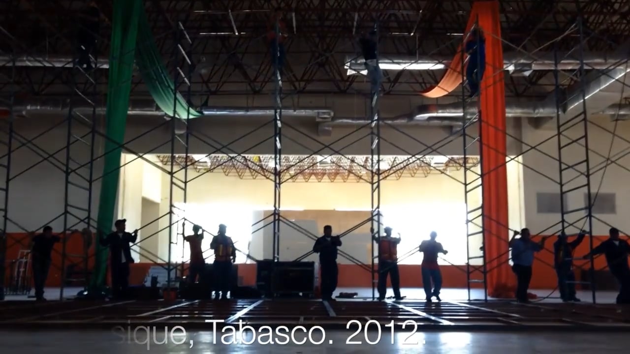 La caída de los muros — Amarillo 2012-2020