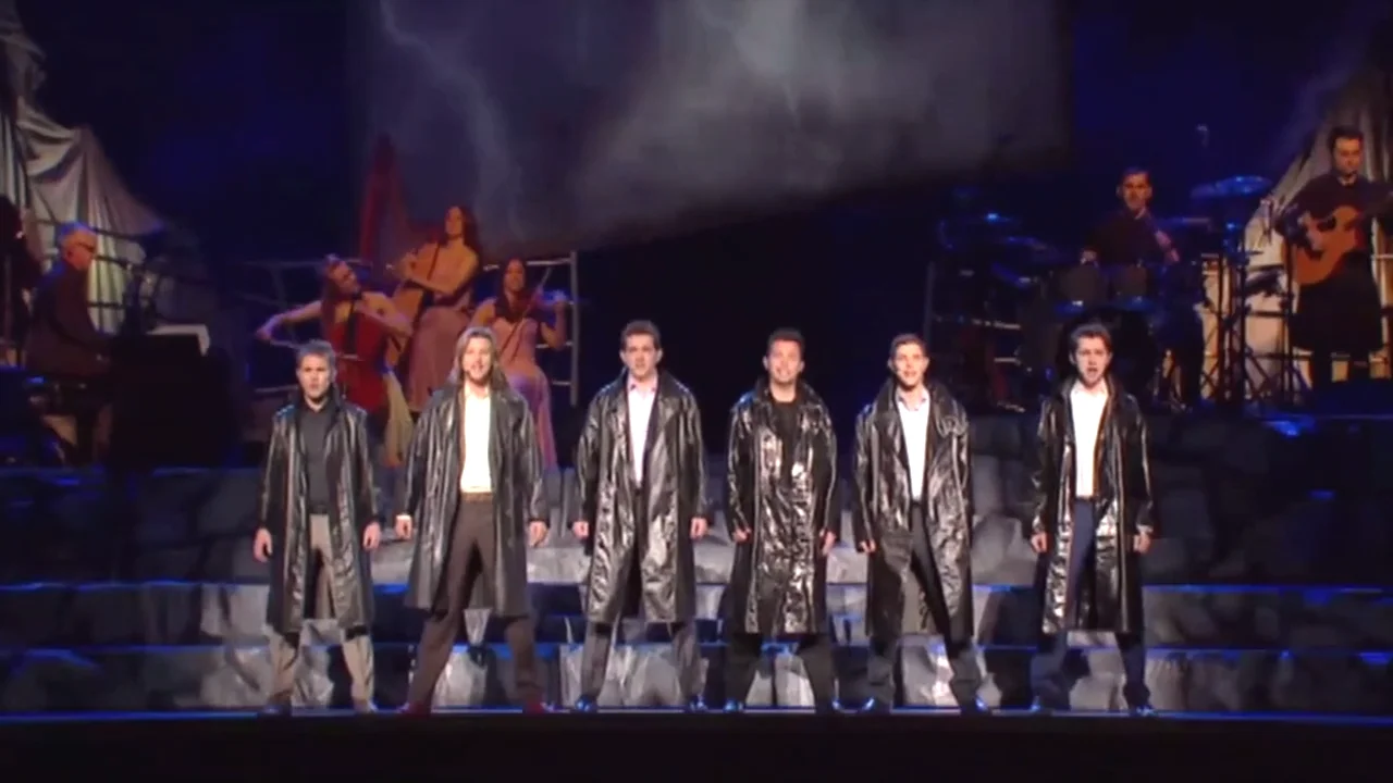 THE VERY BEST OF CELTIC THUNDER CD, Top 20 Fan Favourites ...