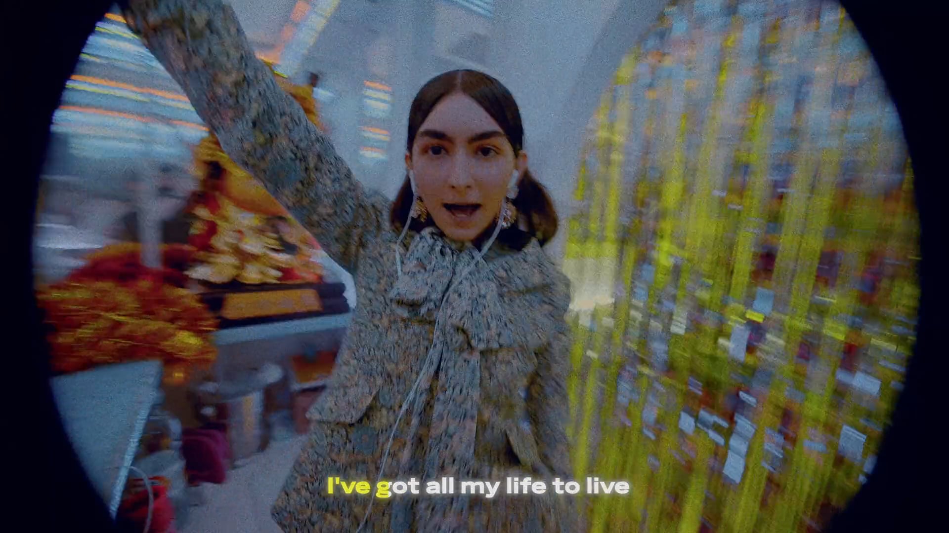 Elle + Gucci - I Will Survive