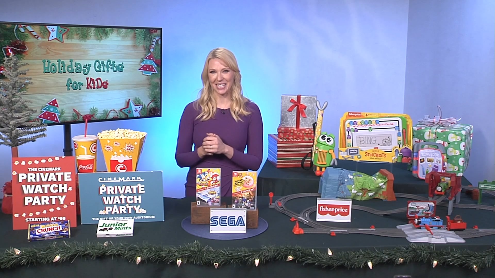 Hot Holiday Gifts for Kids with Kelly Page