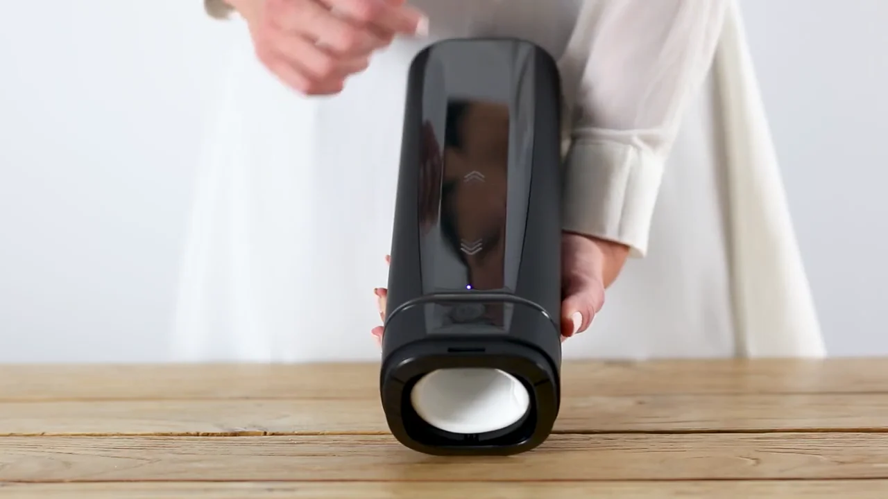 Kiiroo Onyx+, Interactive Male