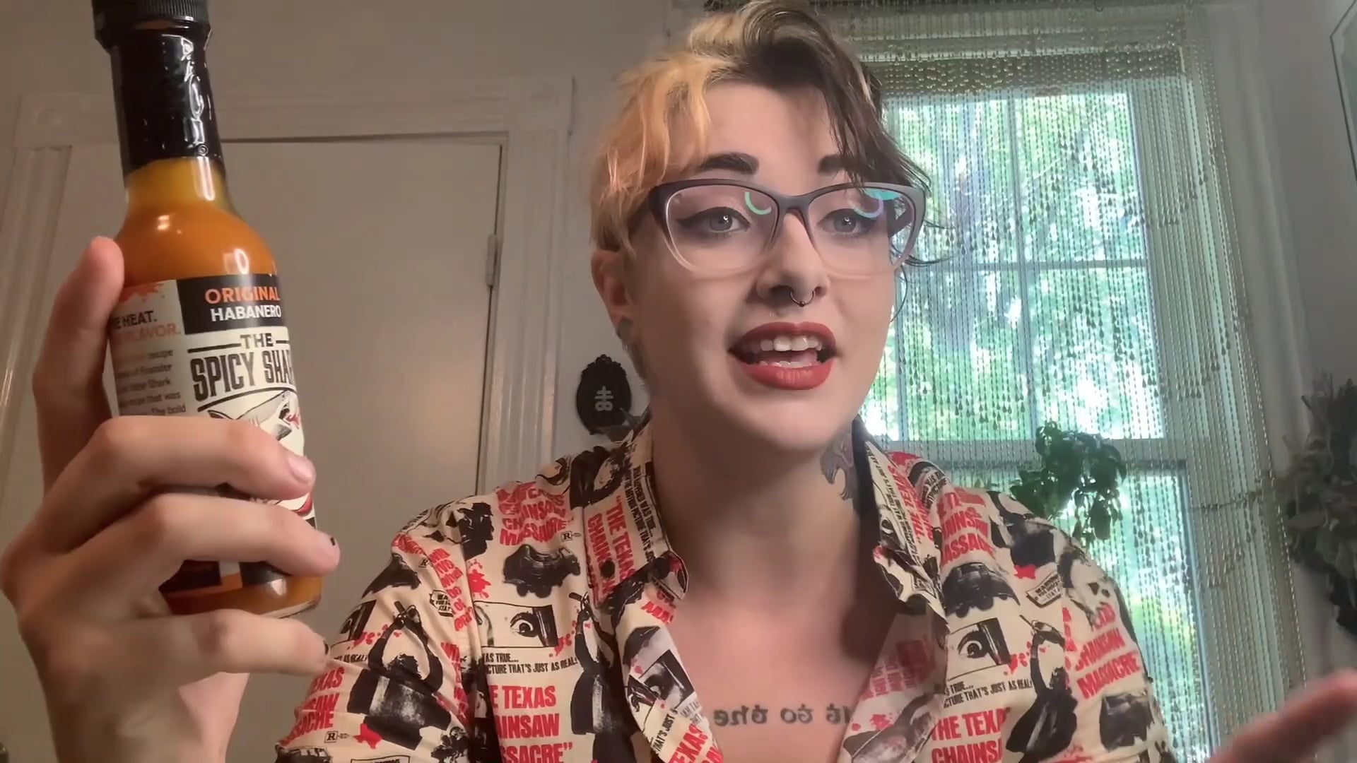 Throb Zombie vs. The Spicy Shark