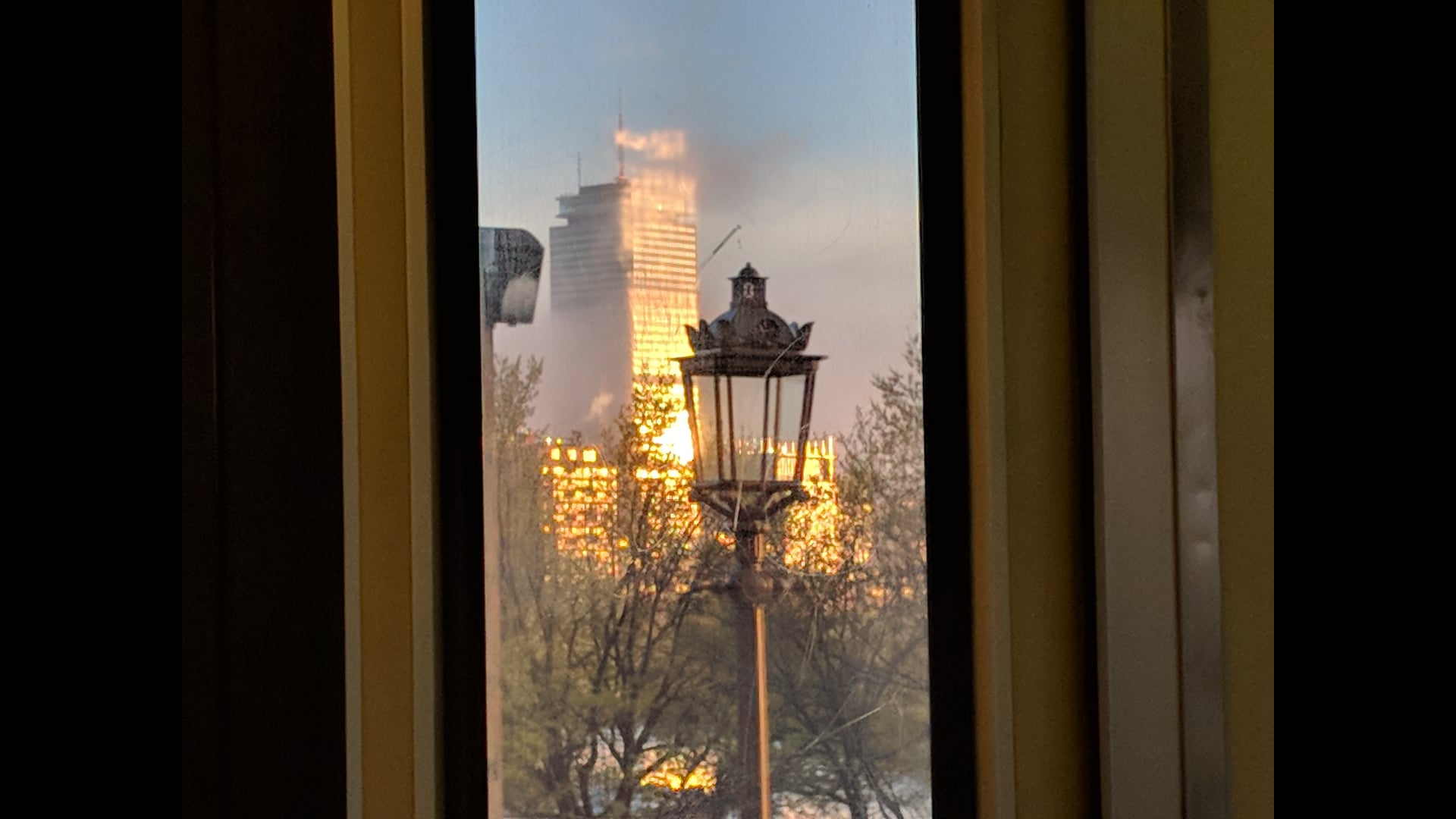 2020 December 14: The Fourth Noble Truth: Highlighting the Eight Folds