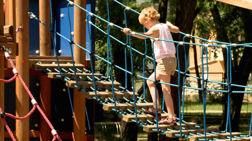 Miniatura: 12.1. Podwórkowa wyszalnia