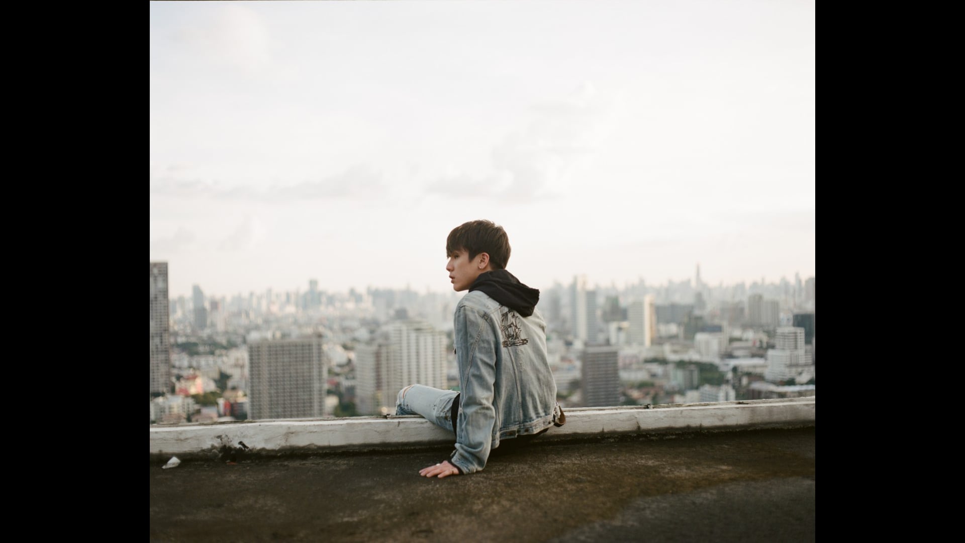 MEYOU - สองใจ Ost. วอน(เธอ) [Official MV]