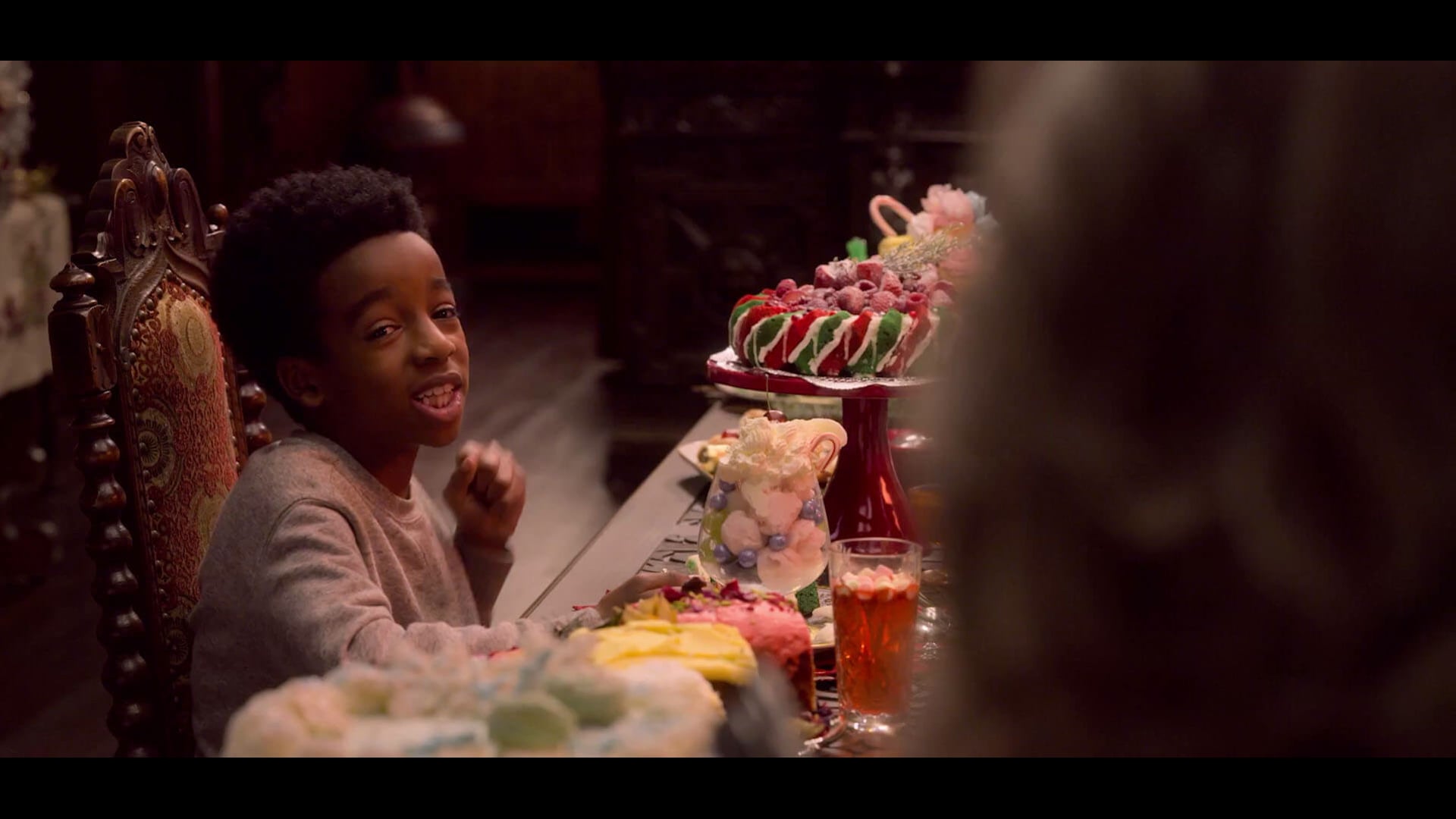 The Christmas Chronicles 2 – TV15 “Seconds”