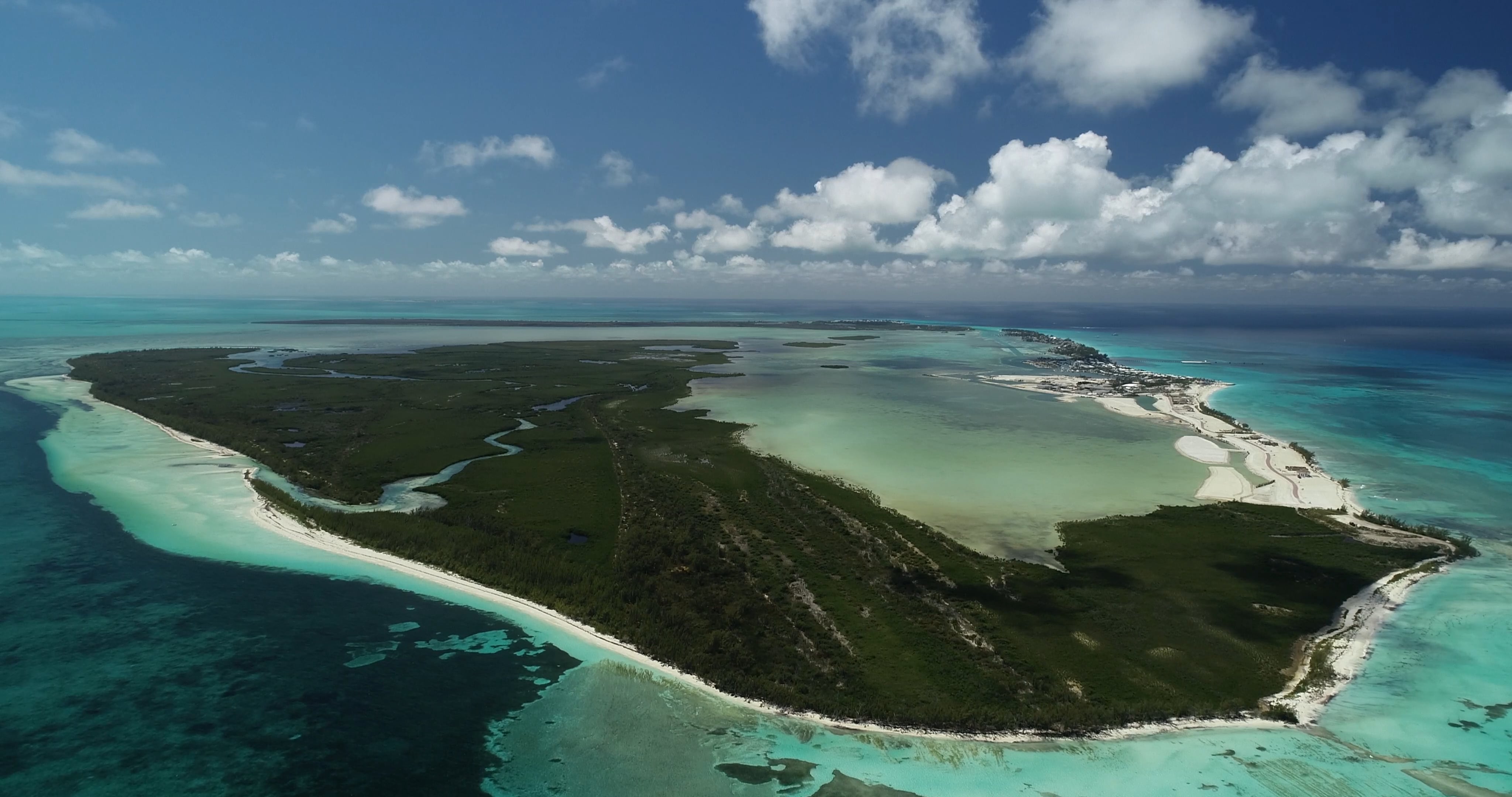 Bimini Island | The Bahamas | 201804 | From the Air | East Wells | 002 |  20180402