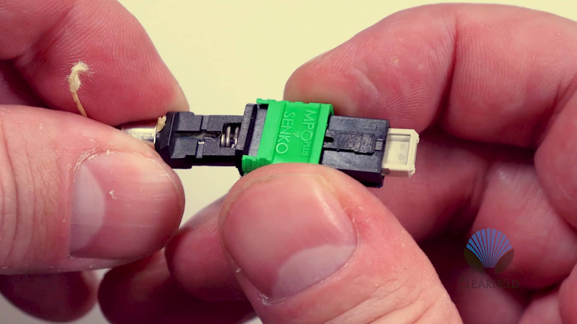 MPO Pushable Connector on Vimeo