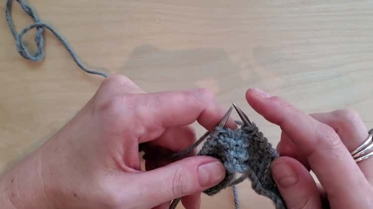 How to Knit the 1/1 LC Cable Without a Cable Needle on Vimeo