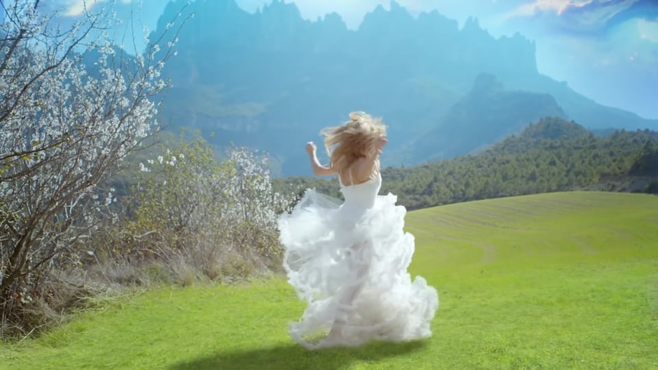 Shakira - Empire