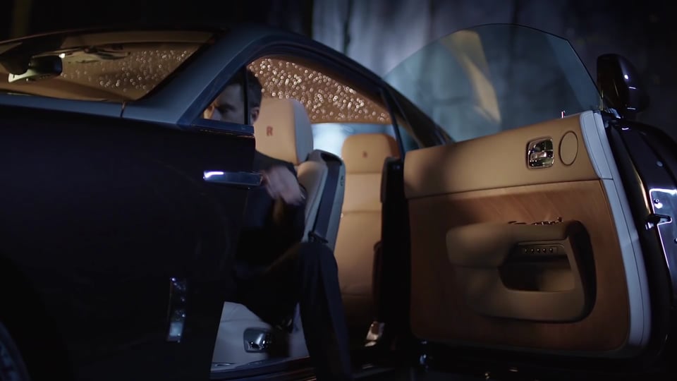 Rolls Royce Wraith - And the world stood still