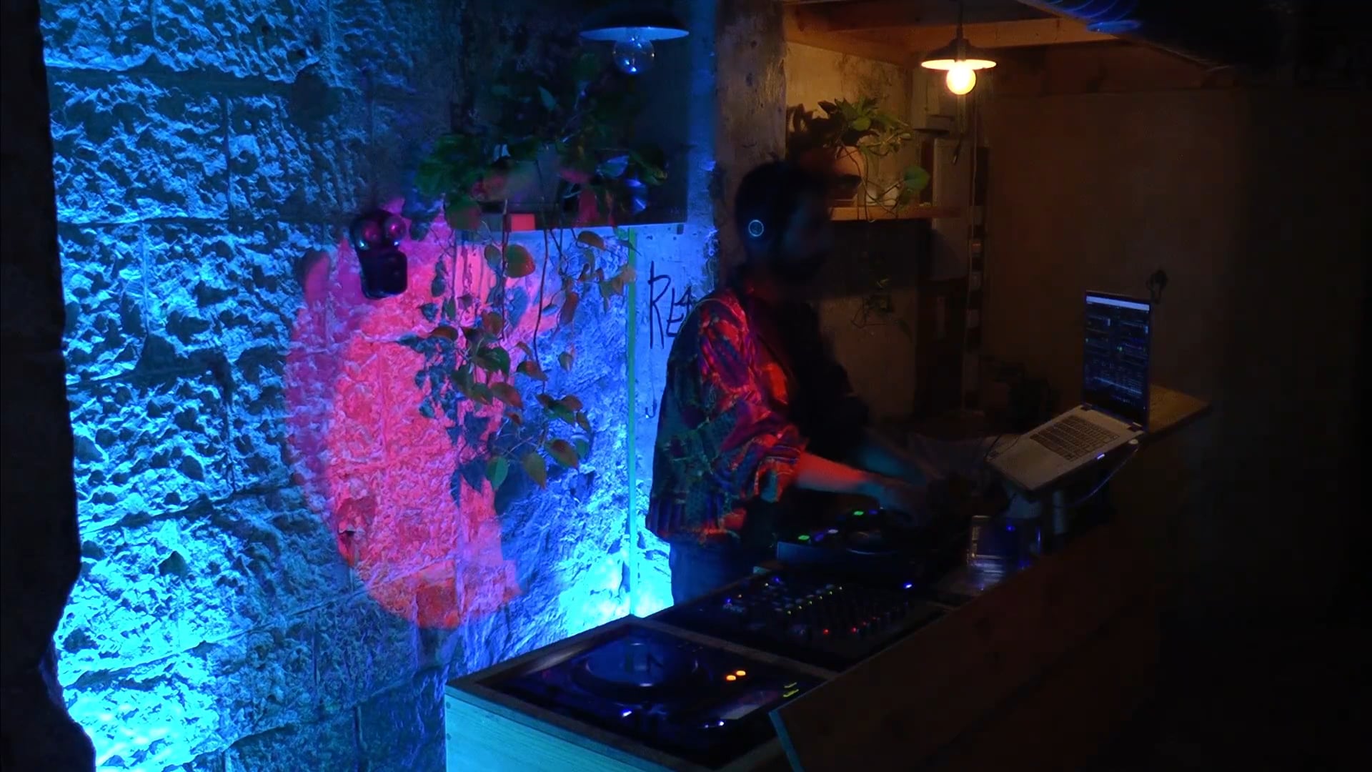 DJ SAFSUFA
