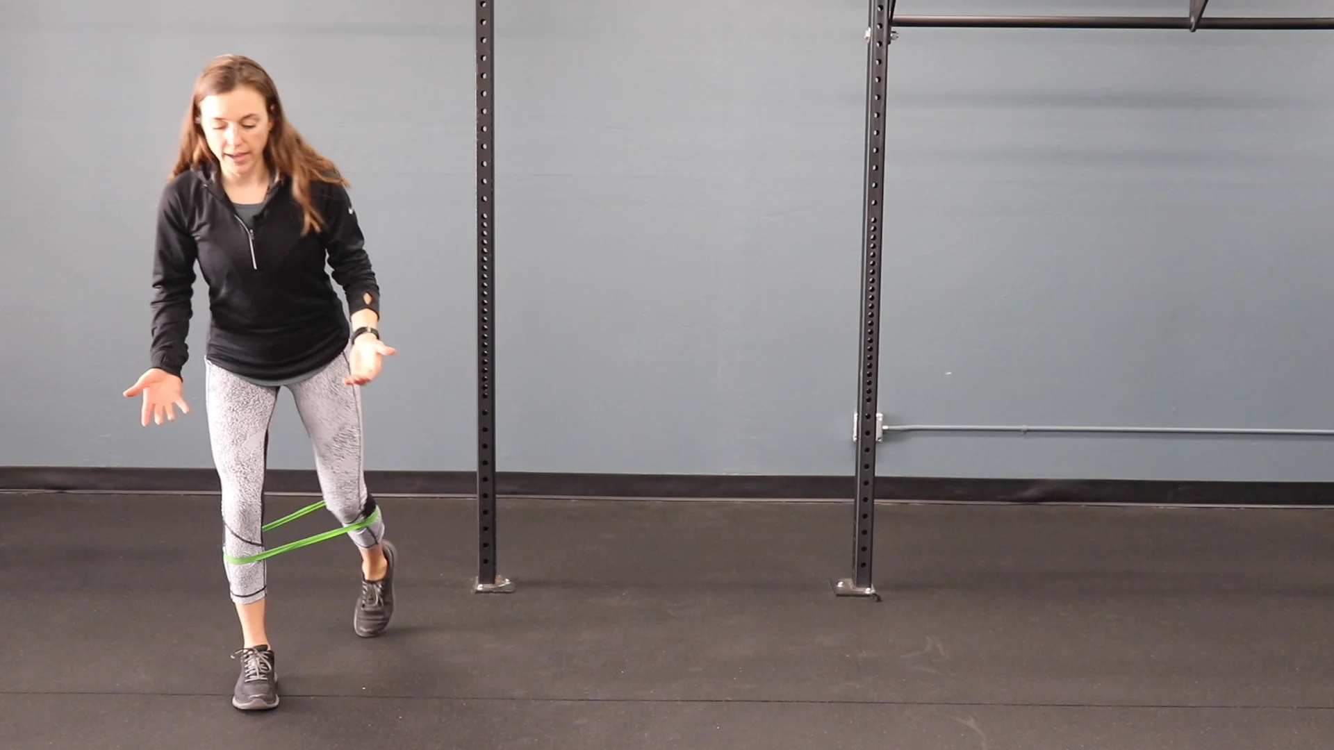 Split Stance Miniband Side Step on Vimeo