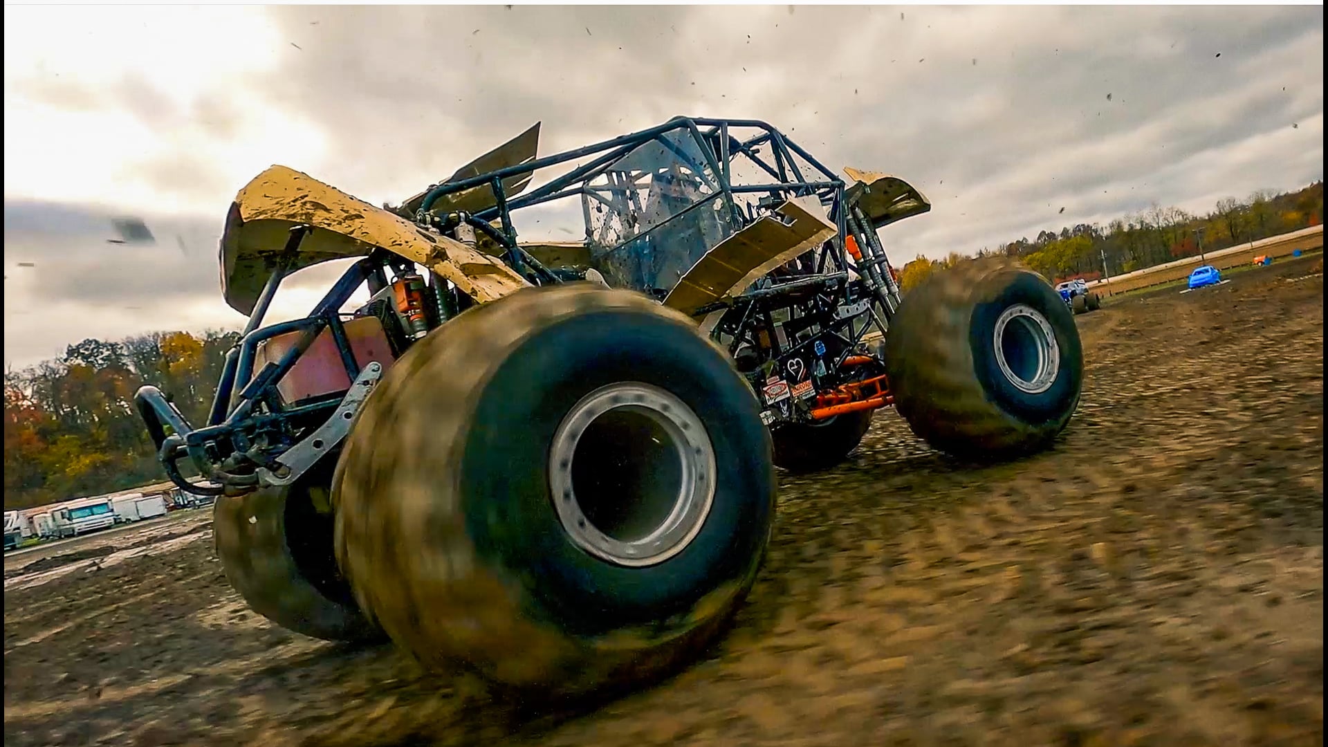FPV x Monster Truckz
