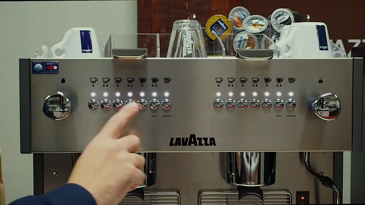 Lavazza Blue LB2317 Capsule coffee machine on Vimeo