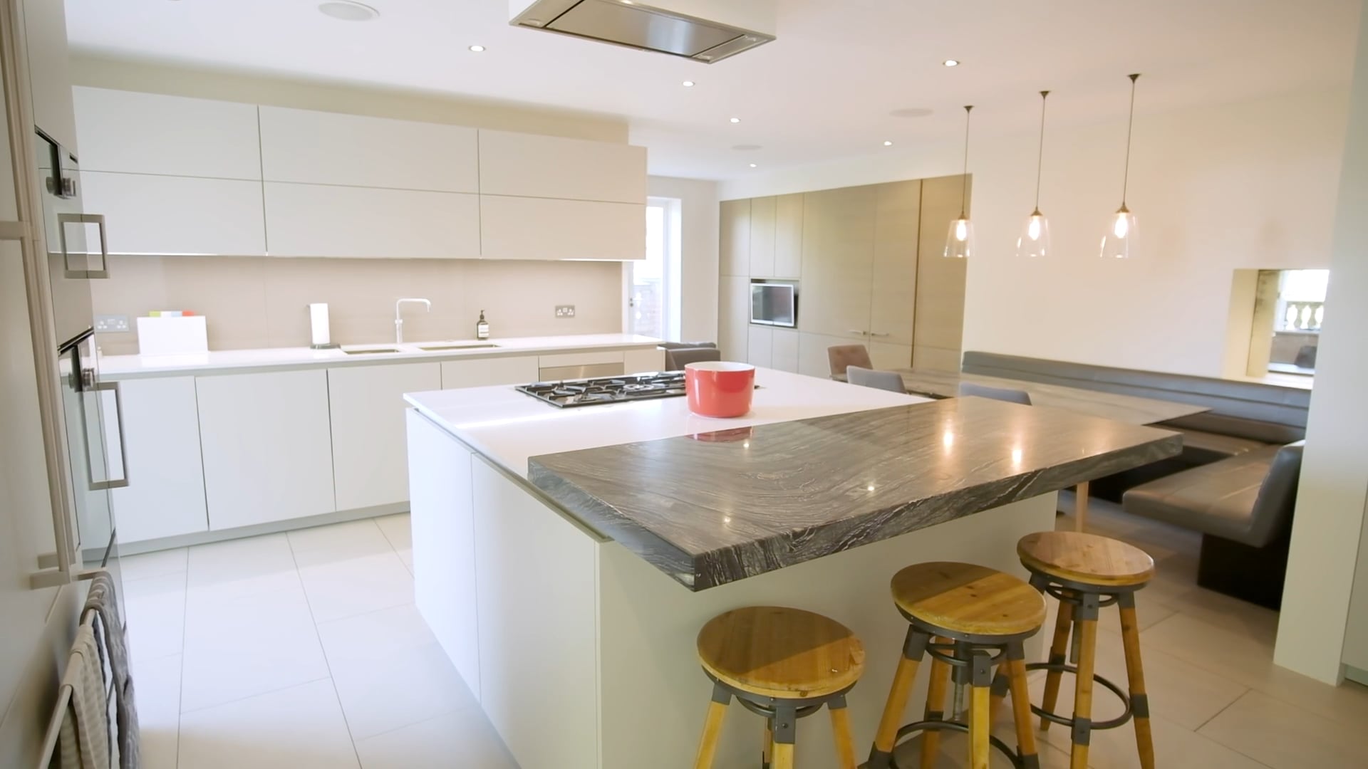 18 Highpoint Grove