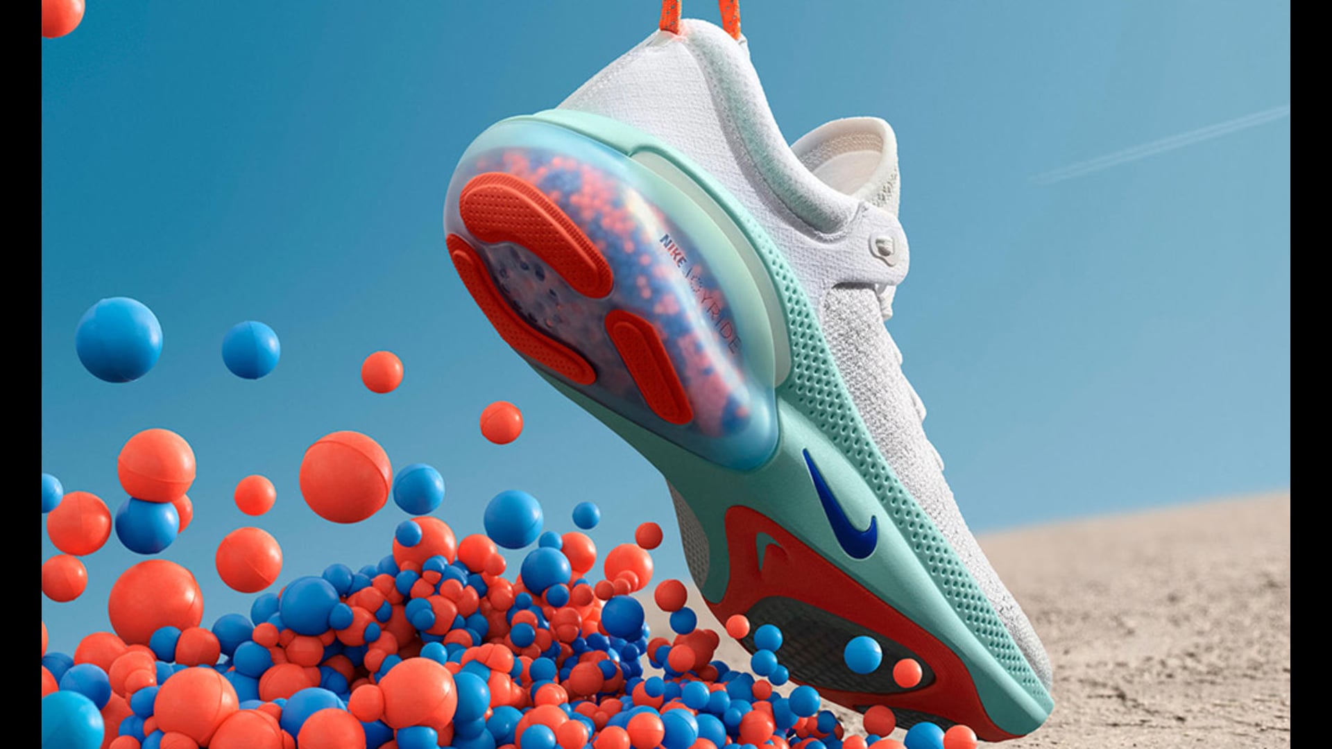 NIKE - JOY RIDE