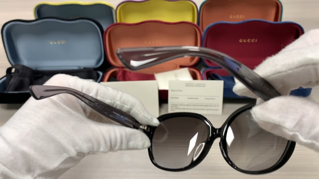 Gucci Women display picture 3