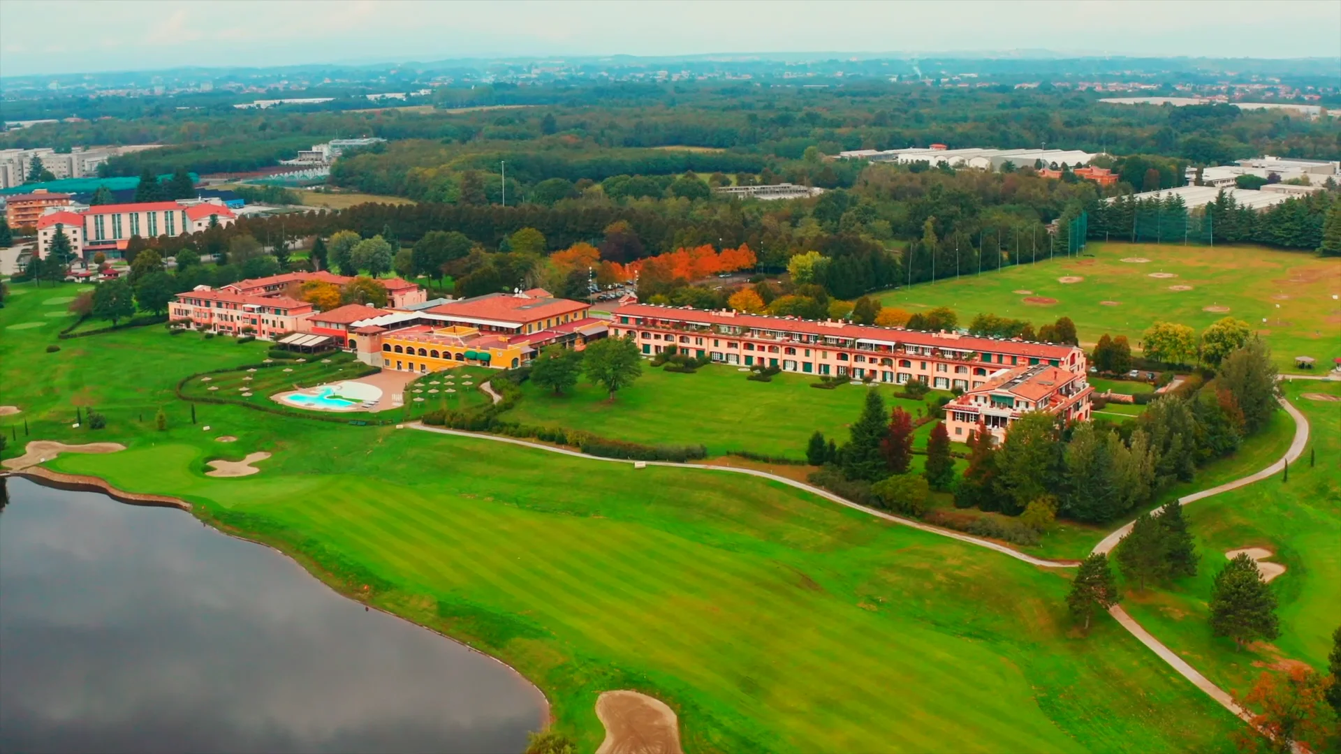 Trailer - Le Robinie