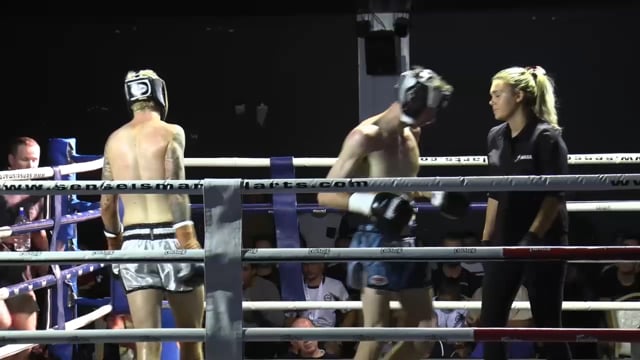 Audrius Salius vs Jake Davis-Homes