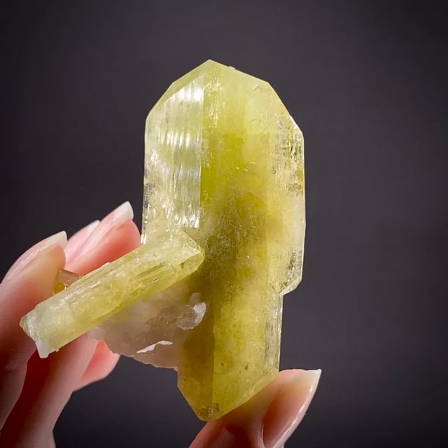 Brazilianite - BGB20-33 - Linopolis - Brazil Mineral Specimen