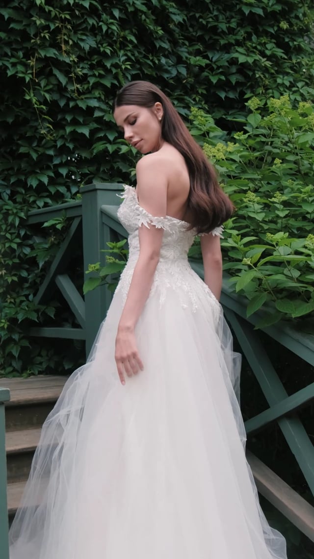 Tal Kedem dress, Bridal fashion reel
