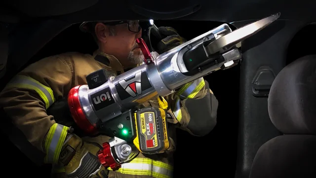 Amkus - AMKUS ION® battery powered extrication tools.