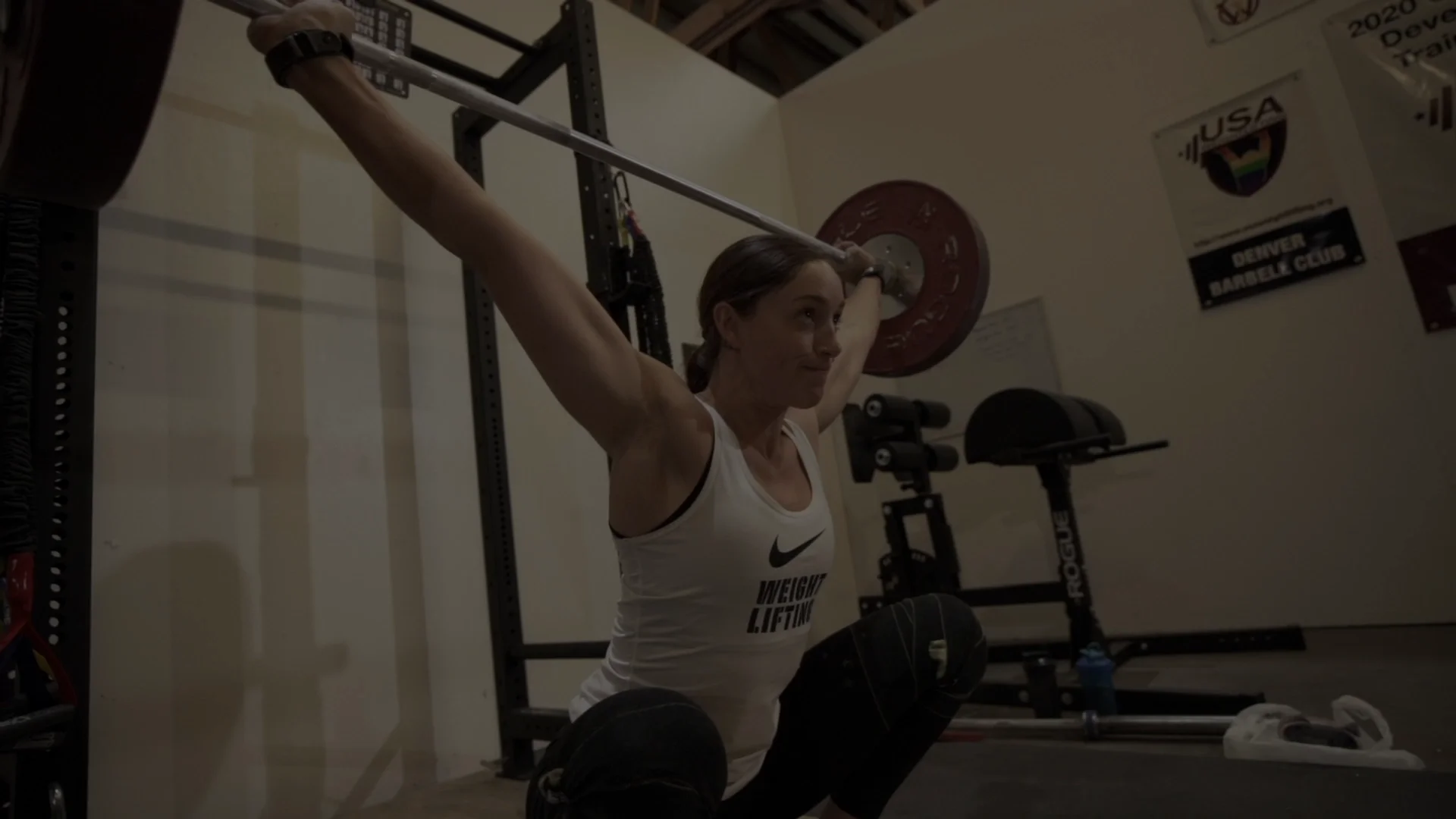 Sport Weightlifting – Crossover Symmetry