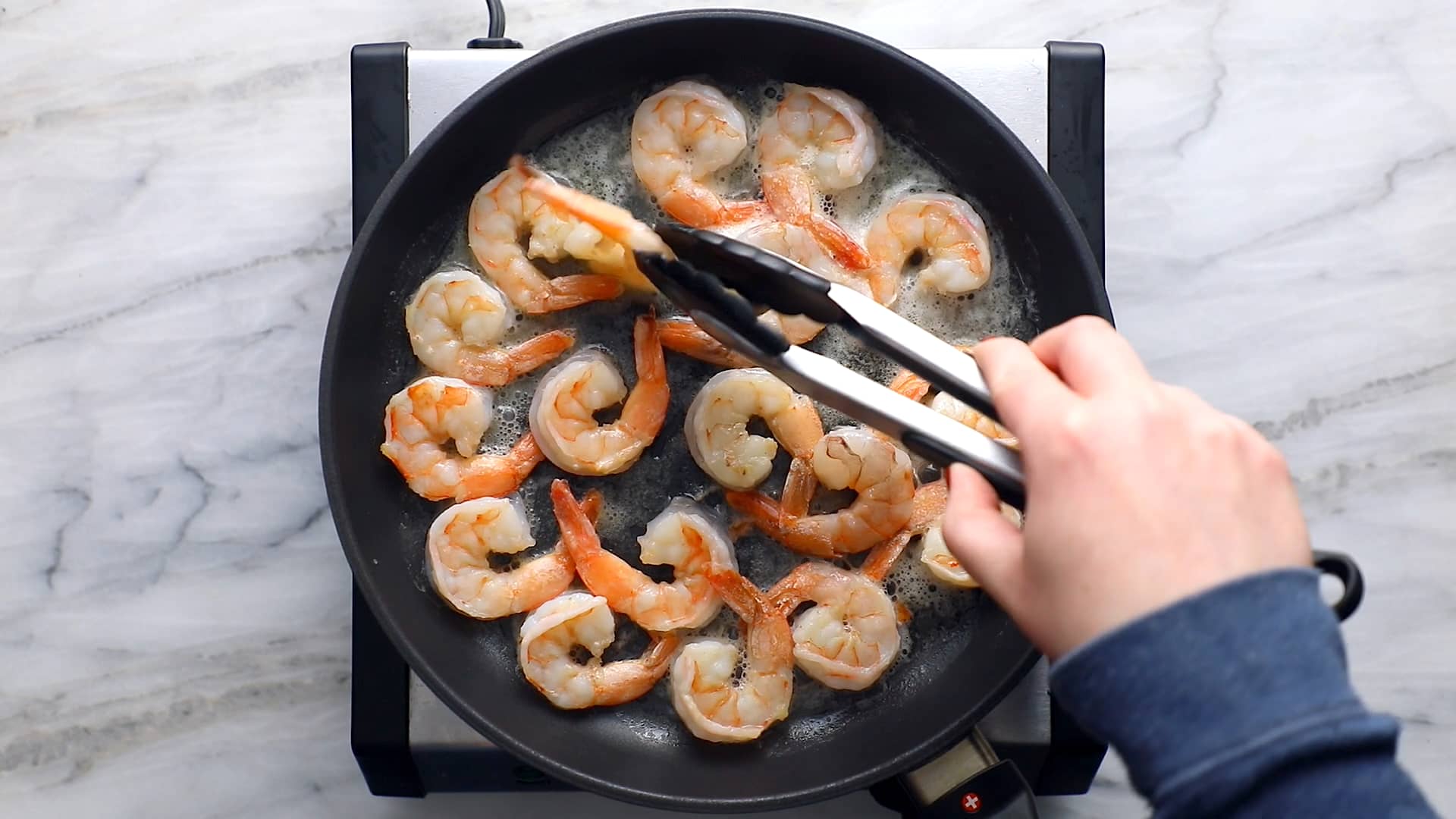Garlic Butter White Wine Shrimp Linguine Step 2 on Vimeo