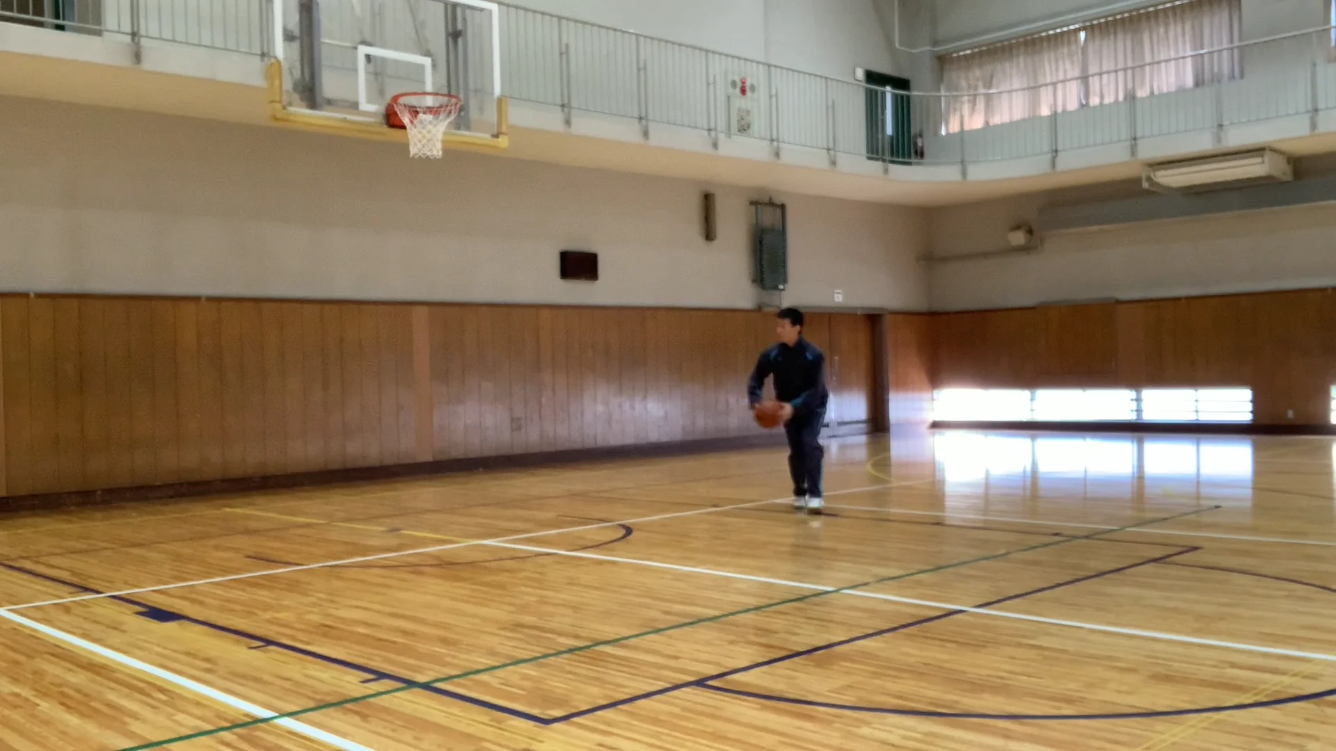 バスケットボール指導全書2 基本戦法による攻防 吉井四郎 バスケットボール指導全書2 基本戦法による攻防 吉井四郎 - メルカリ